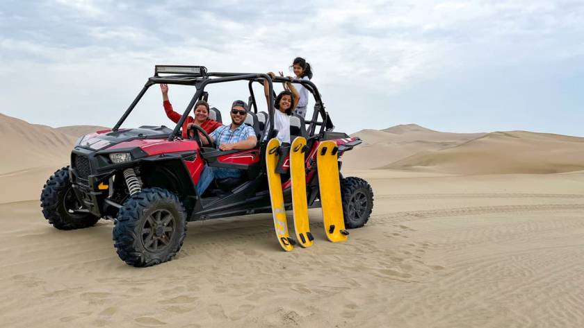Should I Choose a Private Buggy Tour or a Group Experience in Dubai?