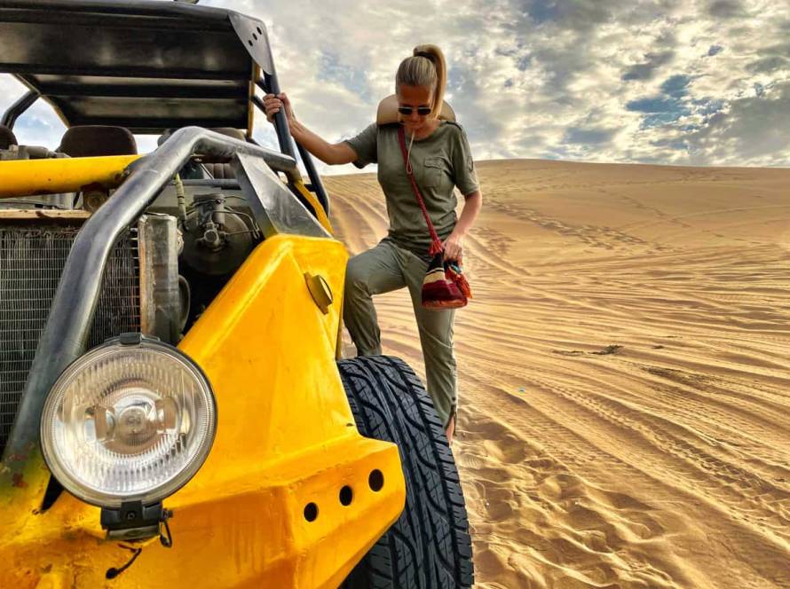 What Is Included in the Price of a Premium Buggy Tour in Dubai?